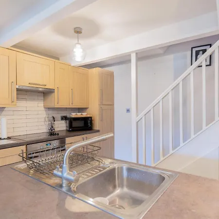 Holiday home Mischa Bradford (West Yorkshire)