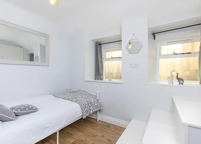 Holiday home Mischa Bradford (West Yorkshire)